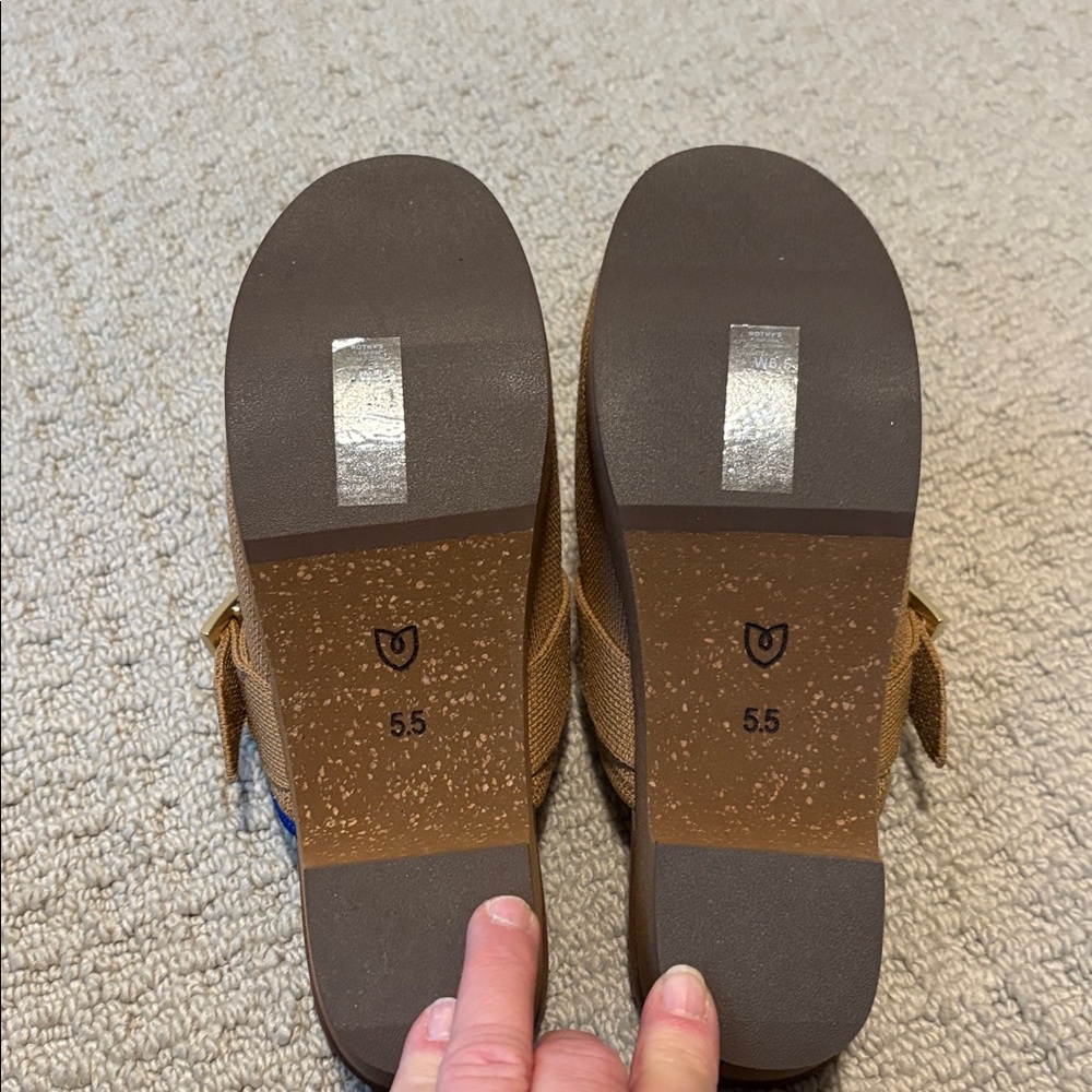 NWOT Rothy’s Classic Clogs - Size 5.5 - Picture 6 of 7
